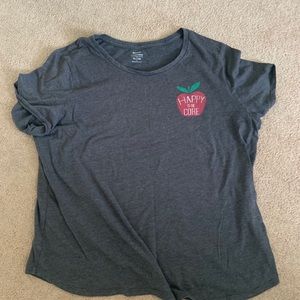 Old navy t shirt
